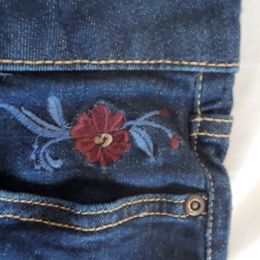 Embroidered jeans - Picture 4 of 5